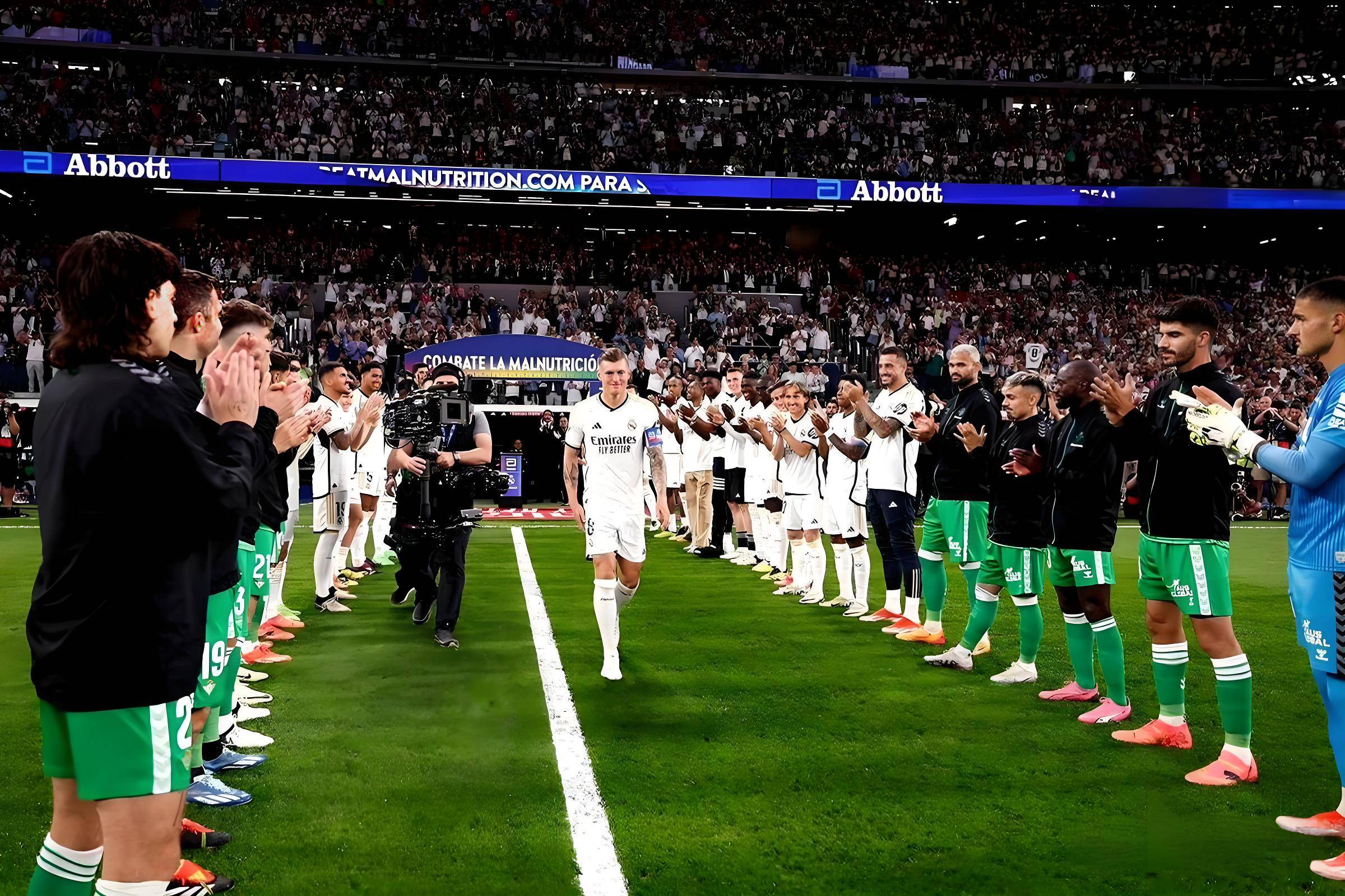 超联赛充满 超联赛充满