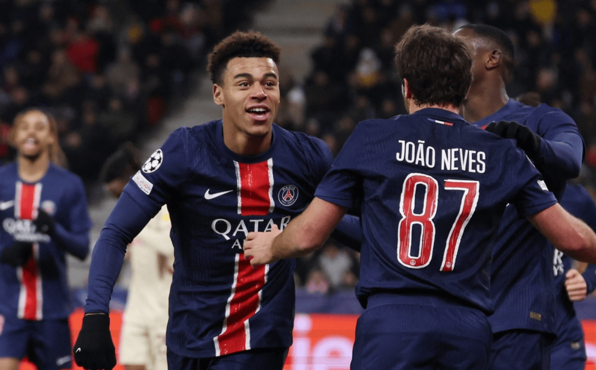 超赛场上创 超赛场上创