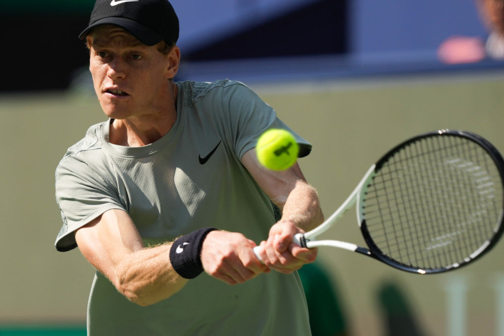 战略方面的 战略方面的