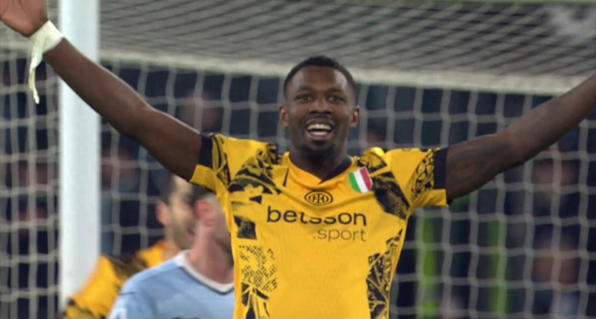 这也是国足 这也是国足